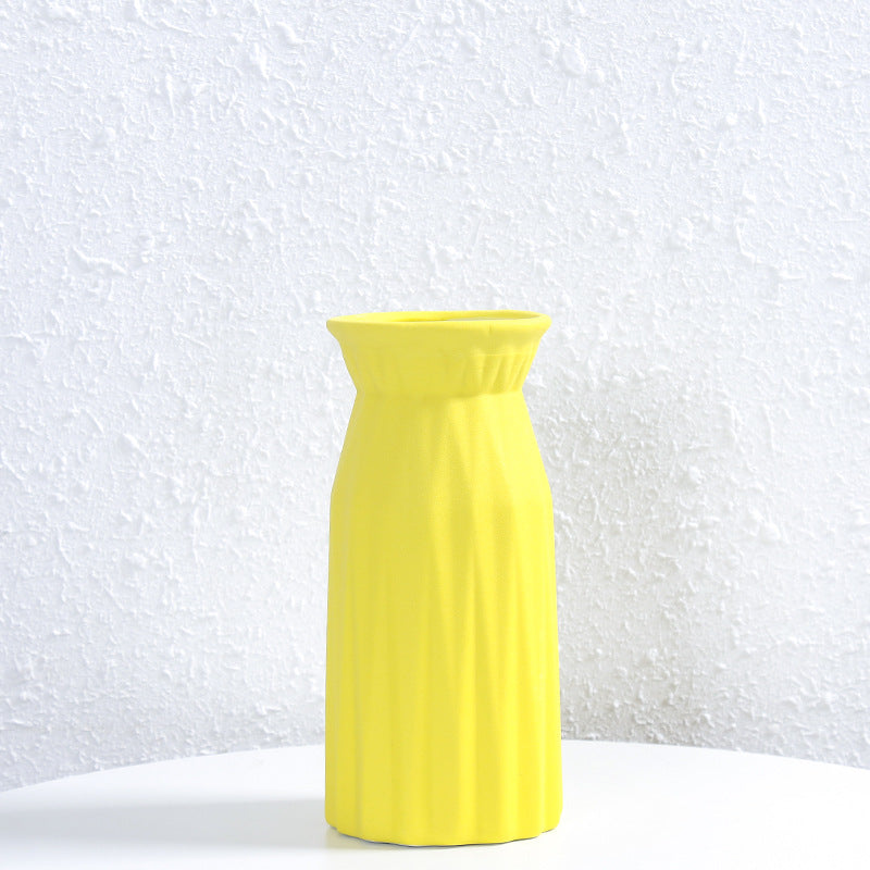 Modern Textured Ceramic Flower Vase Stornfeild 1790310307