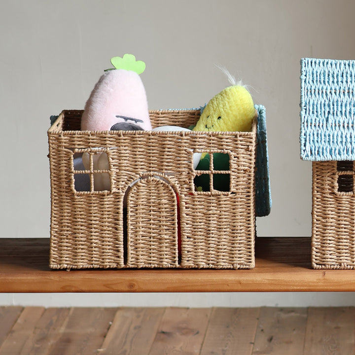 Basket in House Design Stornfield