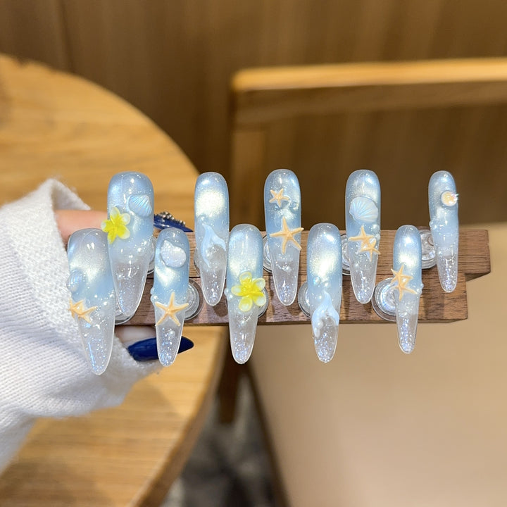 Creative Nail Tips with Maritime Motifs Stornfield