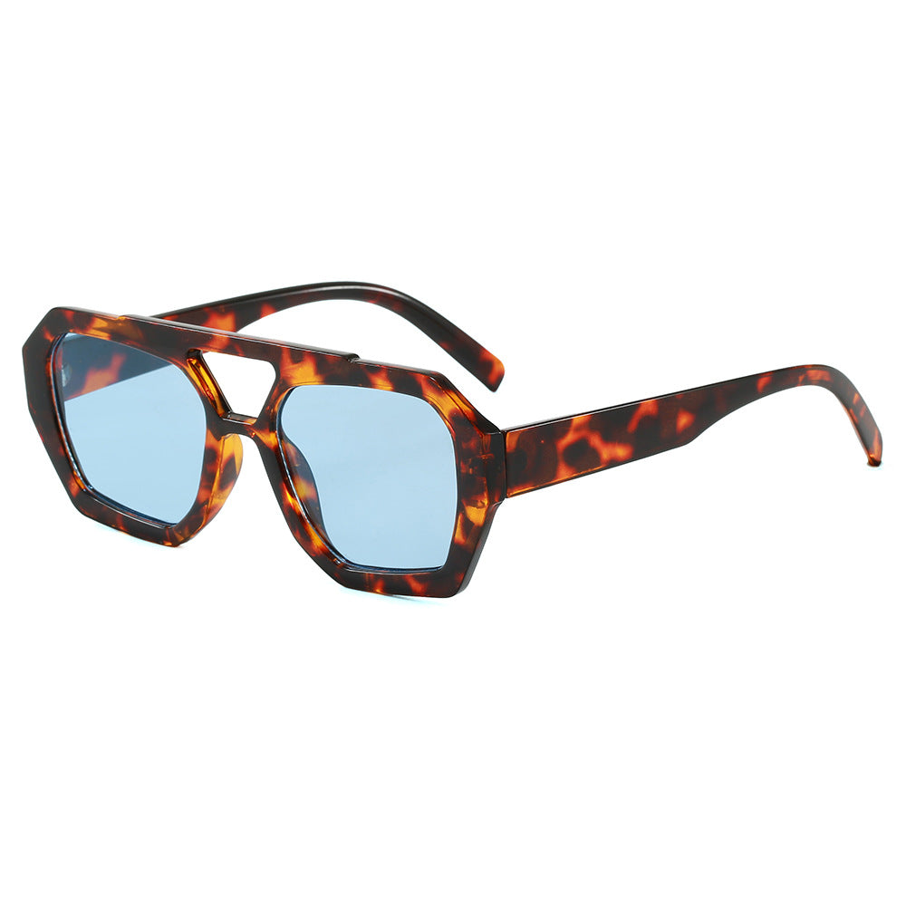 Women's geometric sunglasses in extravagant design Stornfield