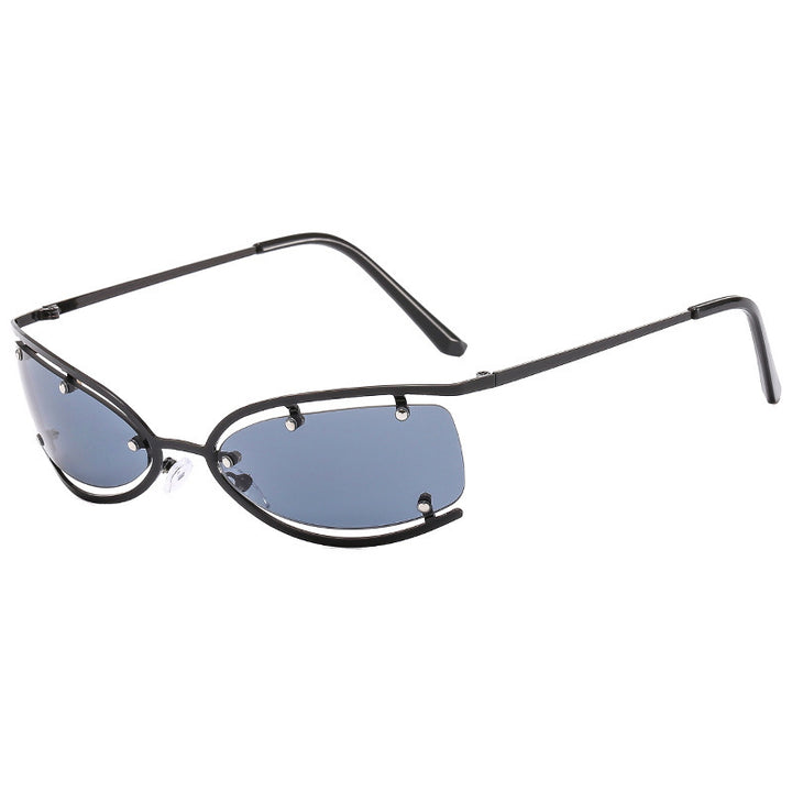 Women's fashionable sunglasses with elegant frame structure and trendy lenses Stornfield