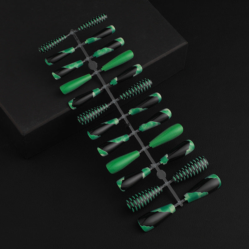 Artificial nails in an elegant design with a modern play of colors Stornfield