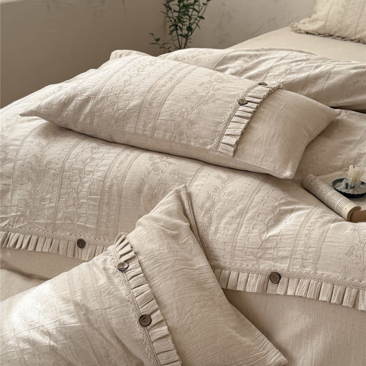Vintage Floral Linen-Blend Duvet Cover Set with Frilled Trim and Wooden Button Closure