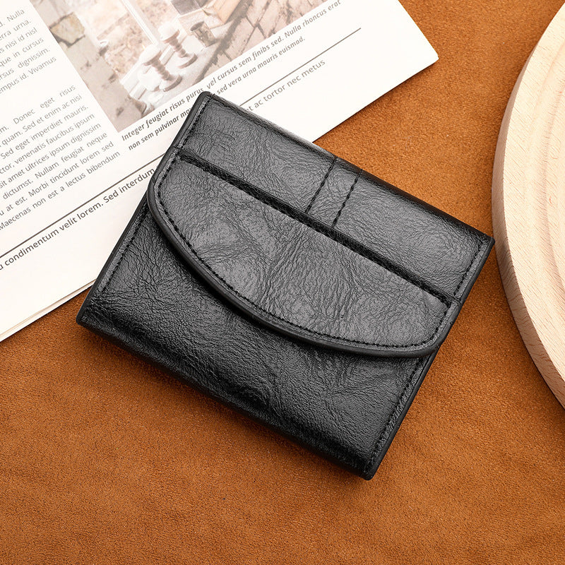 Compact Leather Cardholder with Magnetic Closure