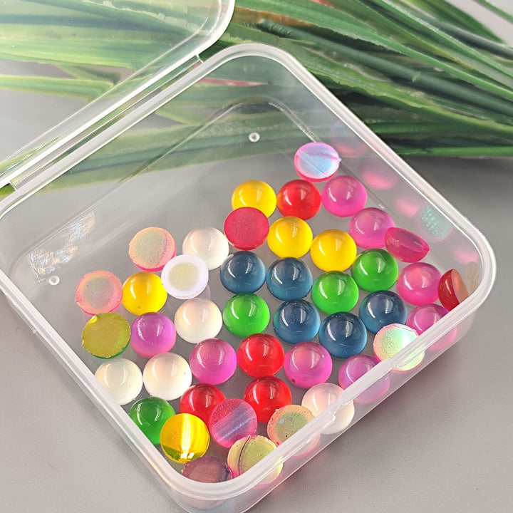 Elegant resin balls Stornfield