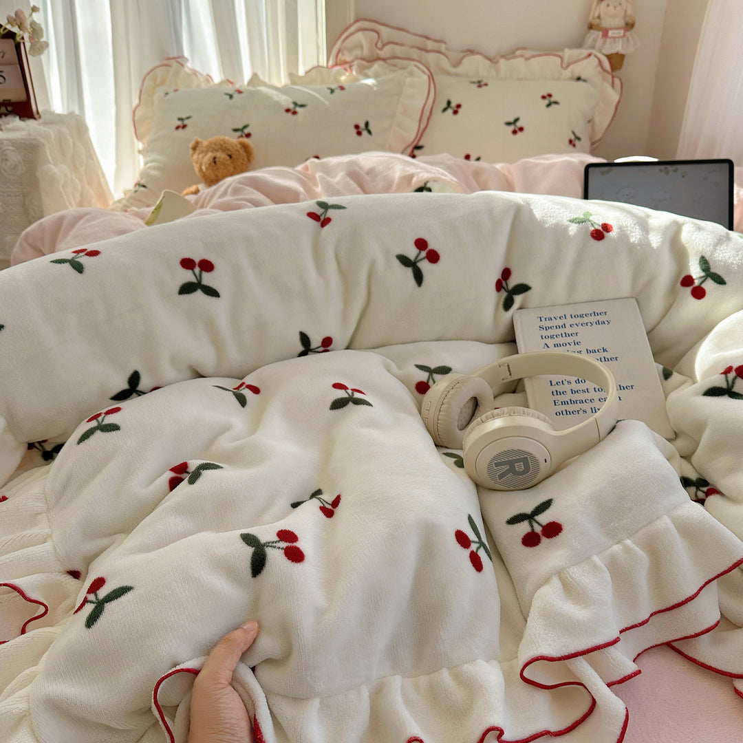 Plush Coral Fleece Heart-Print Oversized Comforter with Ruffle-Edge Pillow Shams