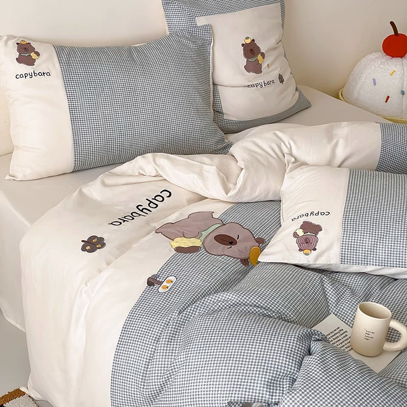 Cotton-Sateen Capybara Embroidered Duvet Cover and Pillowcase Set with Gingham Panel