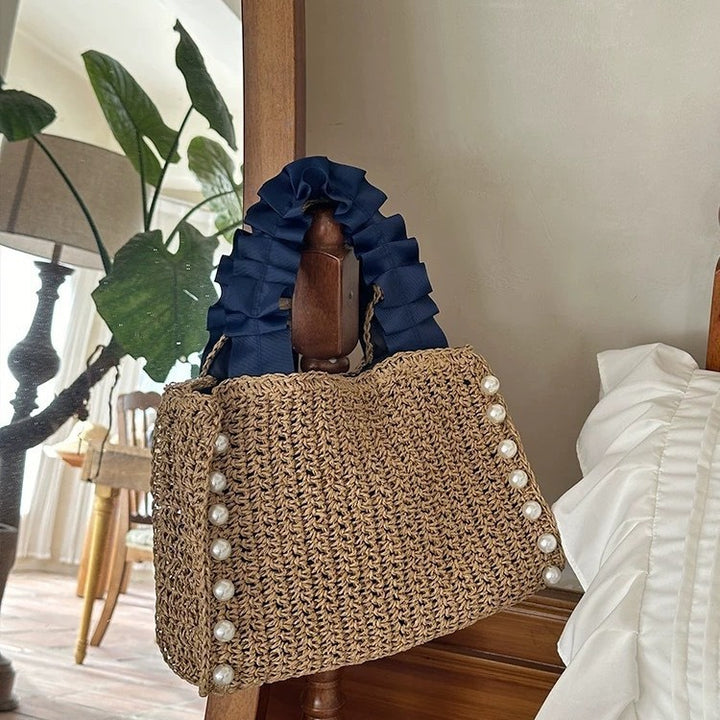 Fashionable straw bag with ruffle detail Stornfield
