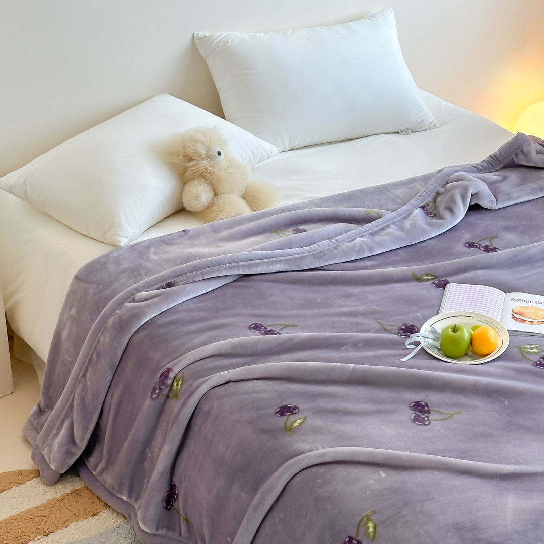Plush Microfiber Cartoon Bear Fleece Throw Blanket