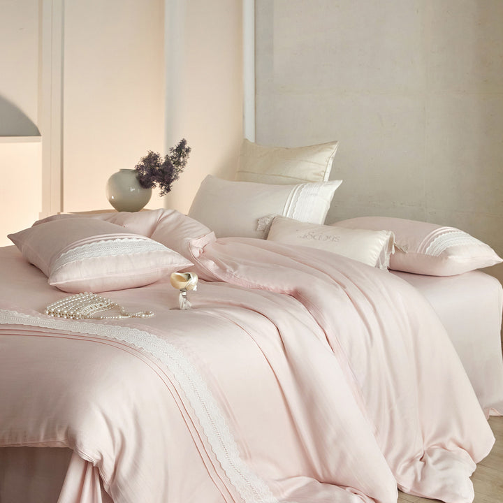 High-quality cotton percale bedding set with fine lace trim