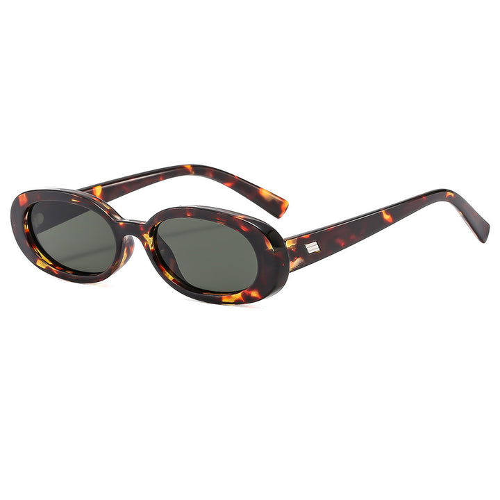Ladies fashionable sunglasses in elegant tortoise shell design Stornfield