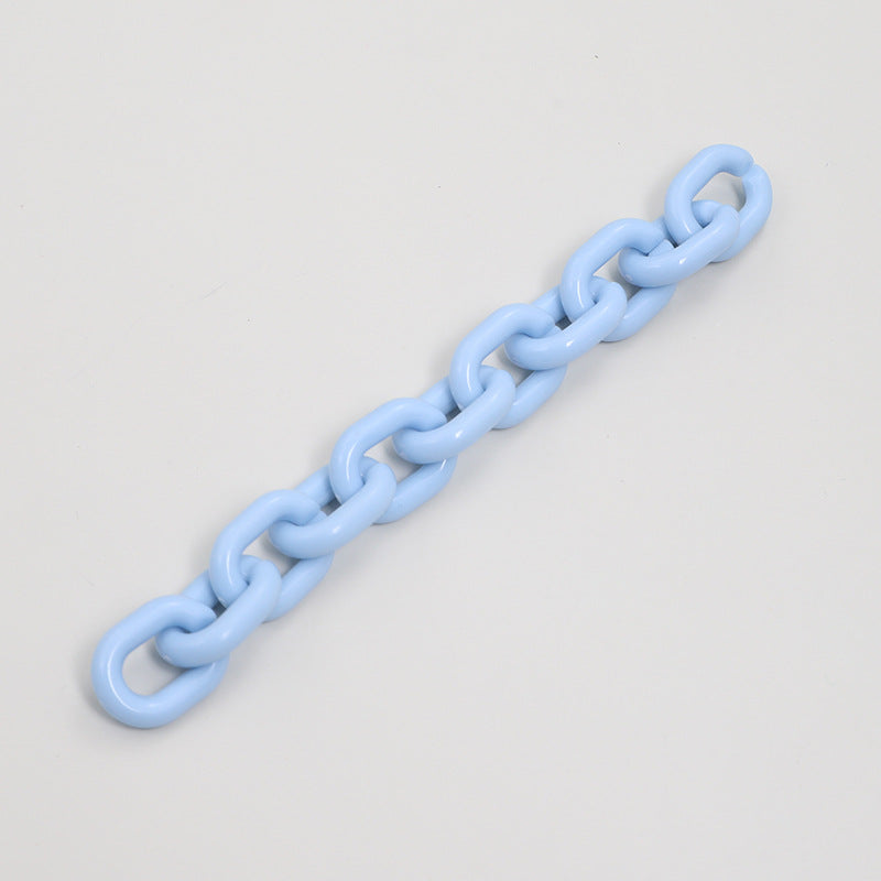 Decorative Resin Chain Stornfield