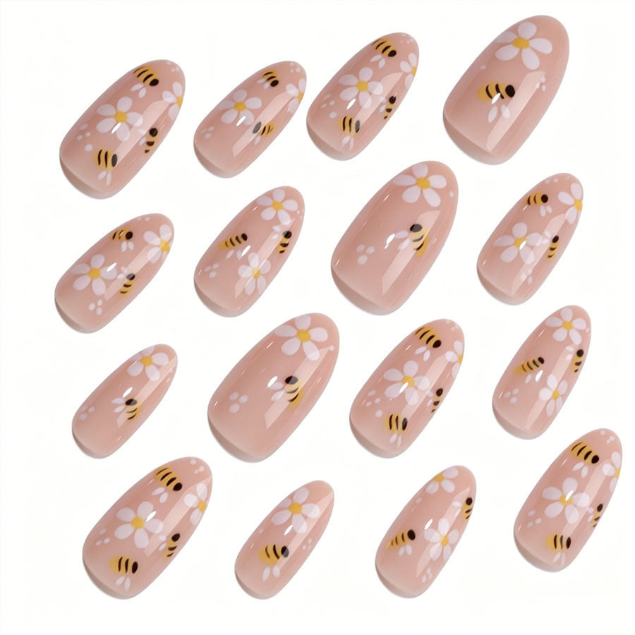 Artificial nail set with playful bee and flower design Stornfield