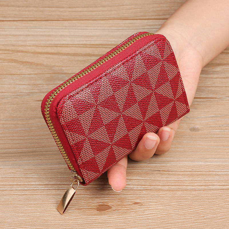 Geometric Patterned Zippered Coin Purse Stornfield