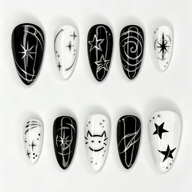 Nail art set with creative star motifs and sparkling accents Stornfield