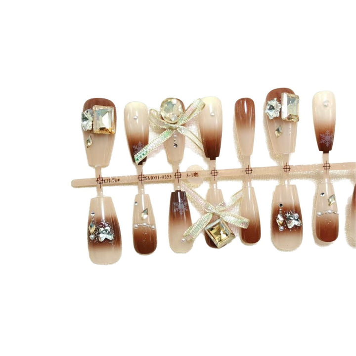 Artificial nails with luxurious design and elegant decorations Stornfield