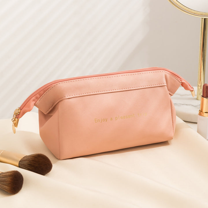 Travel-Friendly Makeup Pouch Stornfield