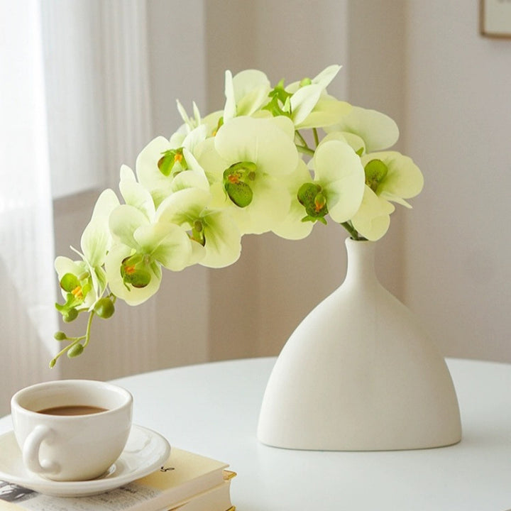 Modern Minimalist Decorative Ceramics