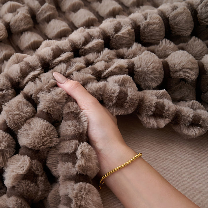 Plush Textured Throw Blanket
