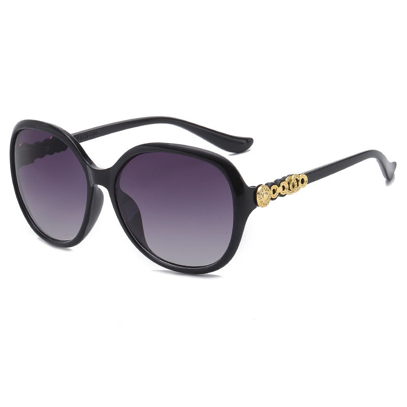 Women's oversized sunglasses with trendy tortoiseshell pattern and elegant frame accents Stornfield
