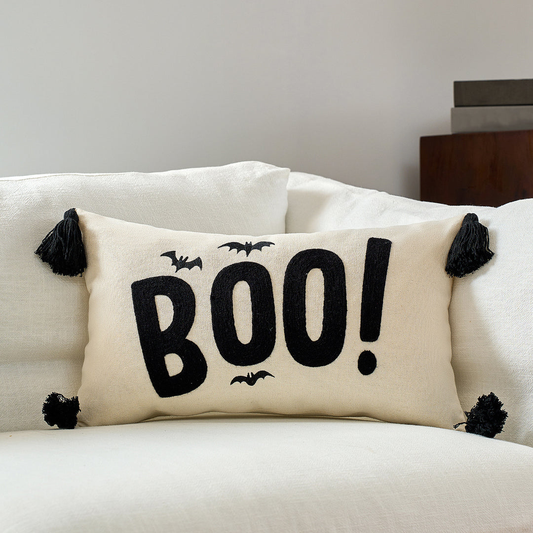 Halloween BOO Cotton-Linen Lumbar Accent Pillow Cover with Corner Tassels