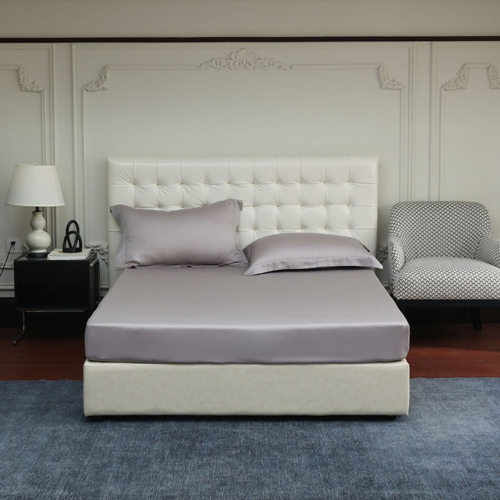 Luxurious satin fitted sheet set with silky smooth finish