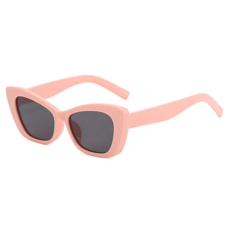 Ladies Cat-Eye Sunglasses with Stylish Elements Stornfield