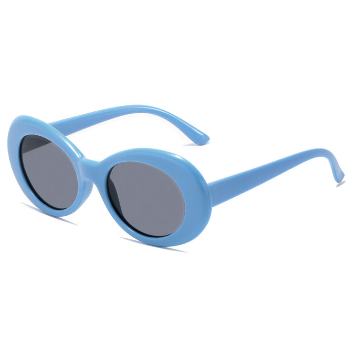 Ladies retro-inspired sunglasses with an elegant, oval frame Stornfield