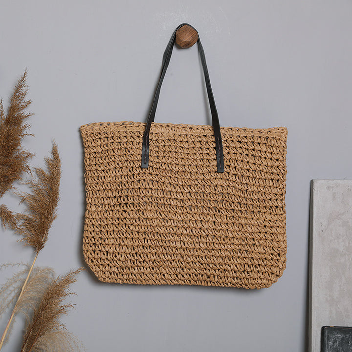 Handcrafted beach bag with strong structure Stornfield