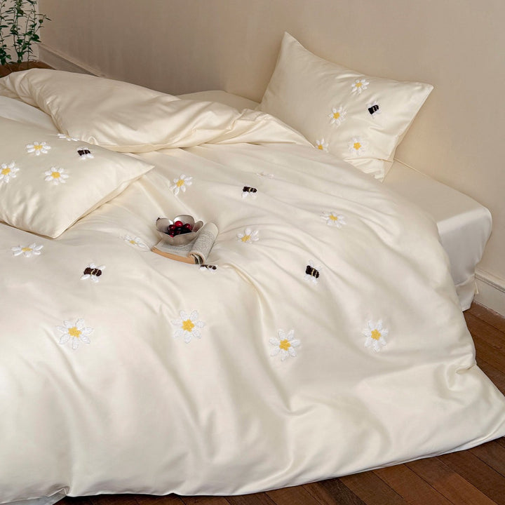 Hand-Embroidered Daisy and Bee Satin-Sateen Duvet Cover Set