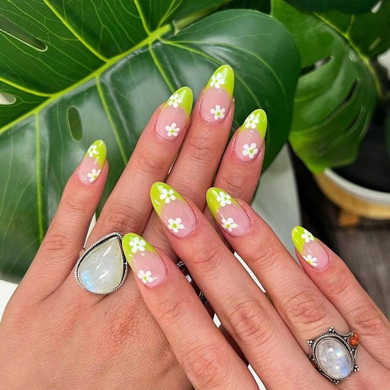 Floral Gradient Nail Art Kit Stornfield