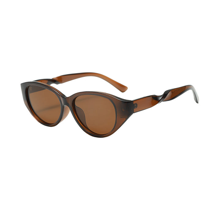 Women Vintage-inspired Sunglasses with Textured Frame Stornfield