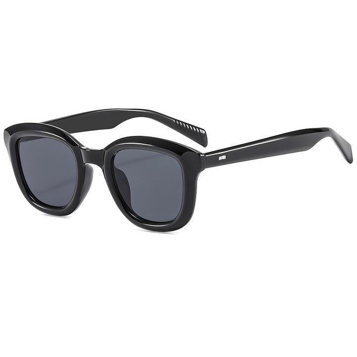 Women’s Fashion Sunglasses in Elegant, Transparent Design Stornfield