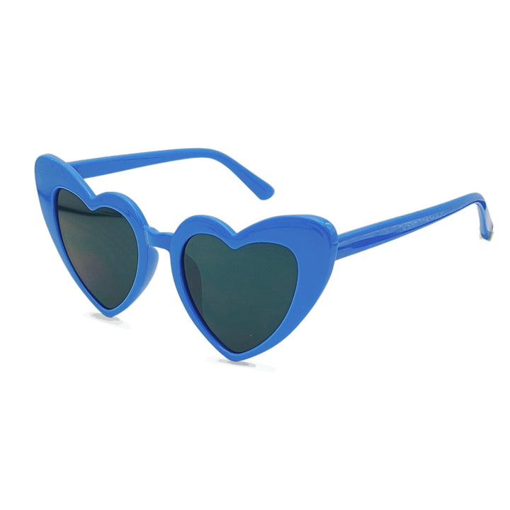 Women's Heart-Shaped Sunglasses with UV Protection and High-Quality Film Processing Stornfield