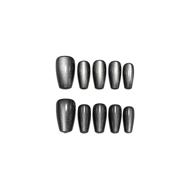 Artificial Nails in Elegant High Gloss Design Stornfield