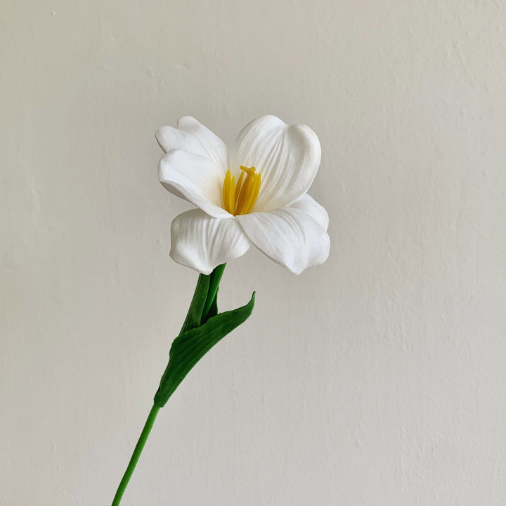 Decorative Artificial Lily Stem