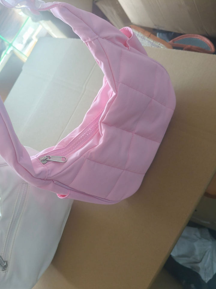 Fashionable shoulder bag with padded design Stornfield