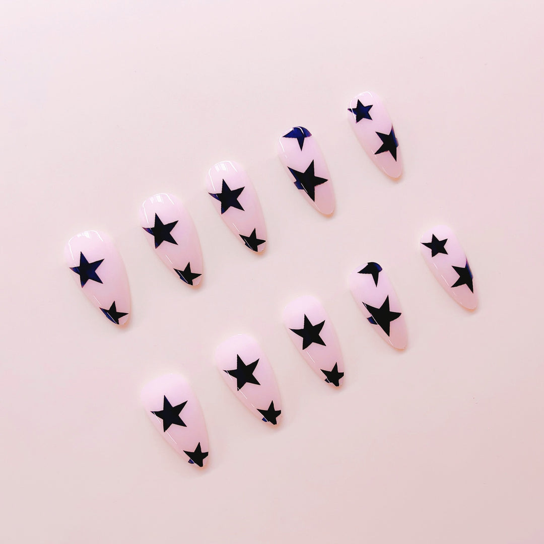 Creative nail tips with star motif Stornfield