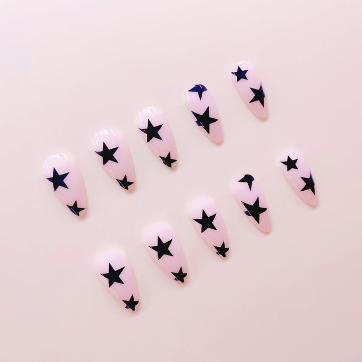 Creative nail tips with star motif Stornfield