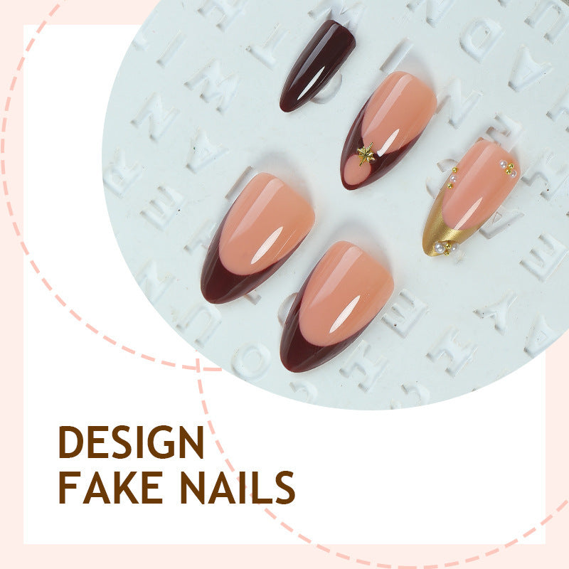 Artificial nail set with luxurious glossy design and creative accents Stornfield