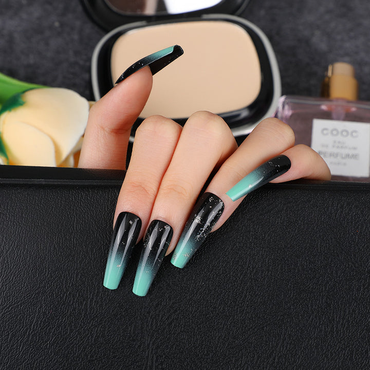 Elegant artificial nails with gold accents Stornfield