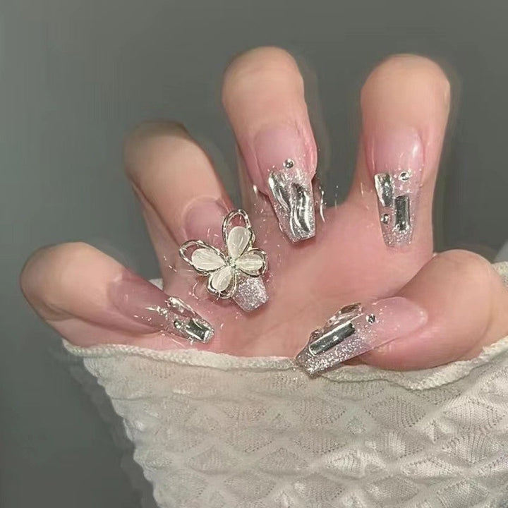 Artificial nails with glamorous accents Stornfield