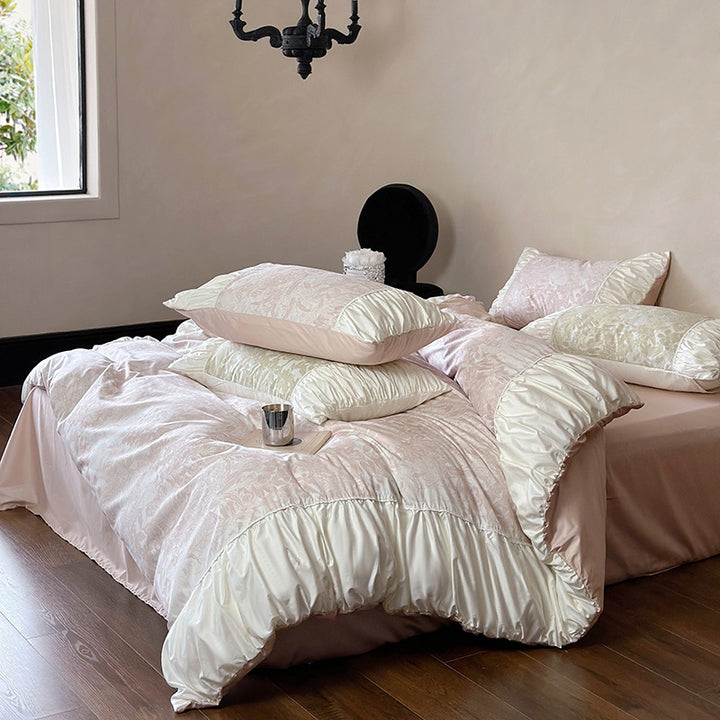 Luxury bedding set made of cotton satin with floral jacquard relief and pleated border