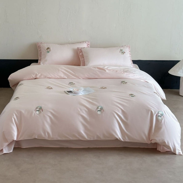 Luxurious cotton satin bedding set with embroidered bunnies