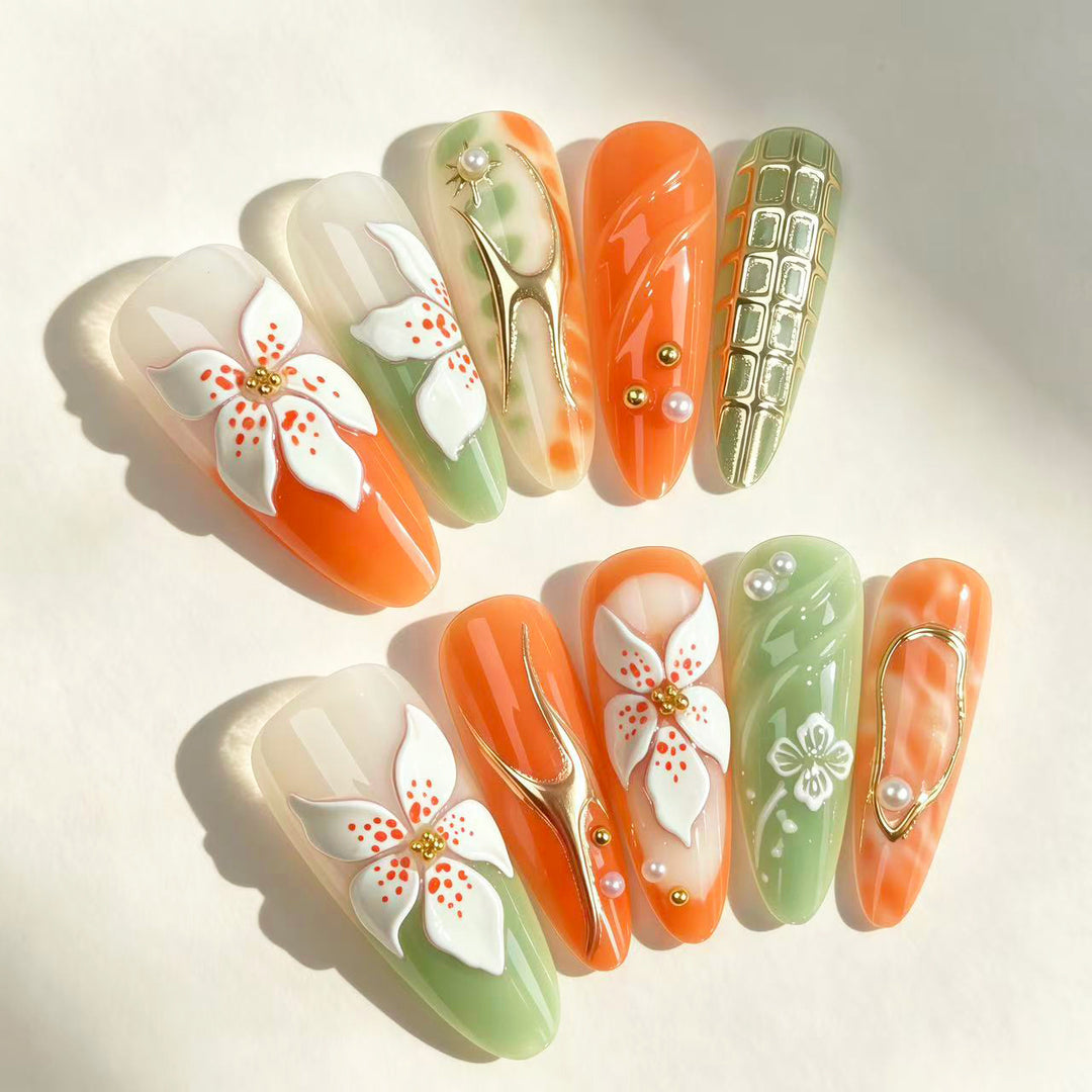 Artistic Floral Press-On Nail Art Set 1790746250