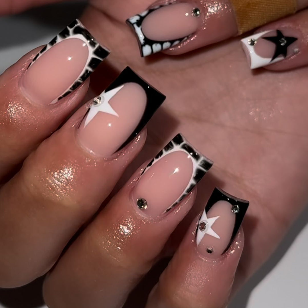 Elegant Artistic Gel Nail Extensions Stornfield