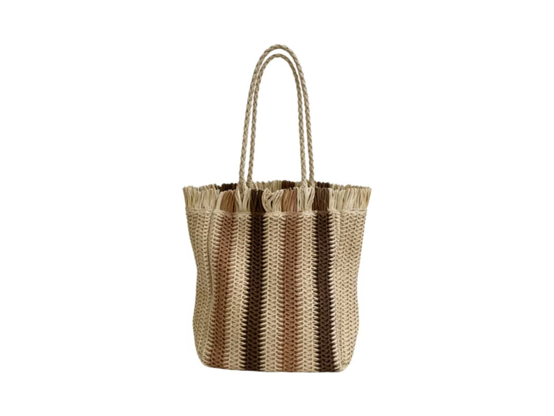Braided beach bag with fringe details Stornfield
