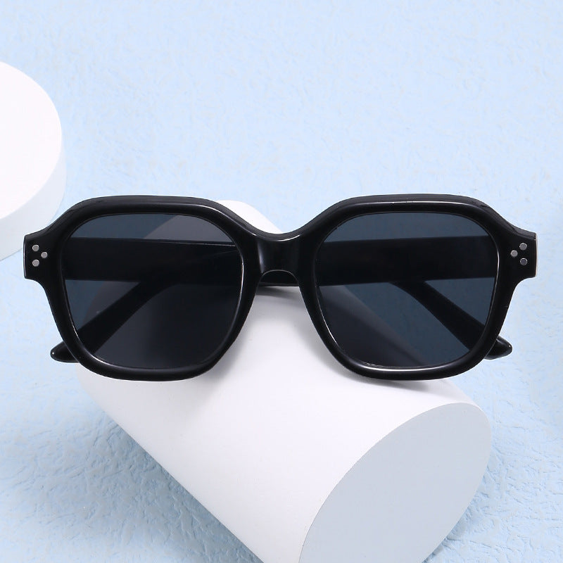 Women's square sunglasses in elegant design Stornfield
