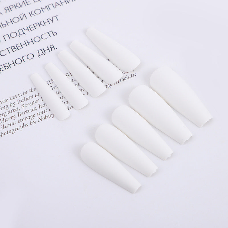 Elegant Fake Nails Stornfield
