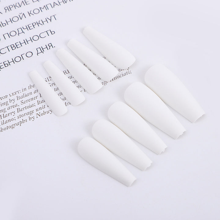 Elegant Fake Nails Stornfield
